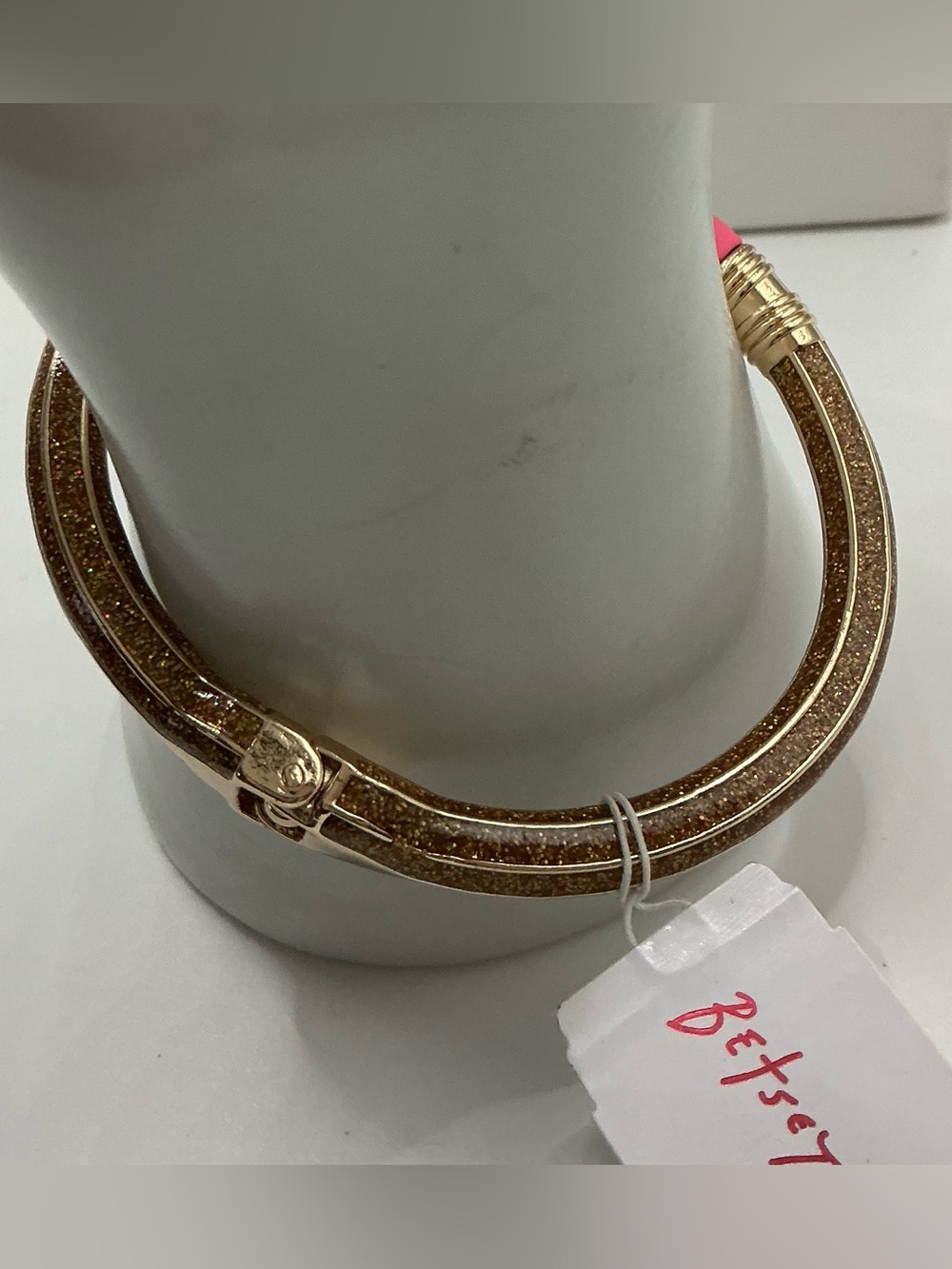 BETSEY JOHNSON GOLD PENCIL PINK ERASER HINGED CUFF BRACELET NWT - Picture 4 of 4